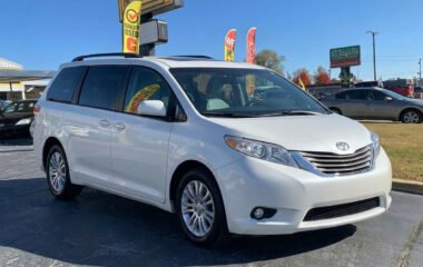2018 Toyota Sienna L