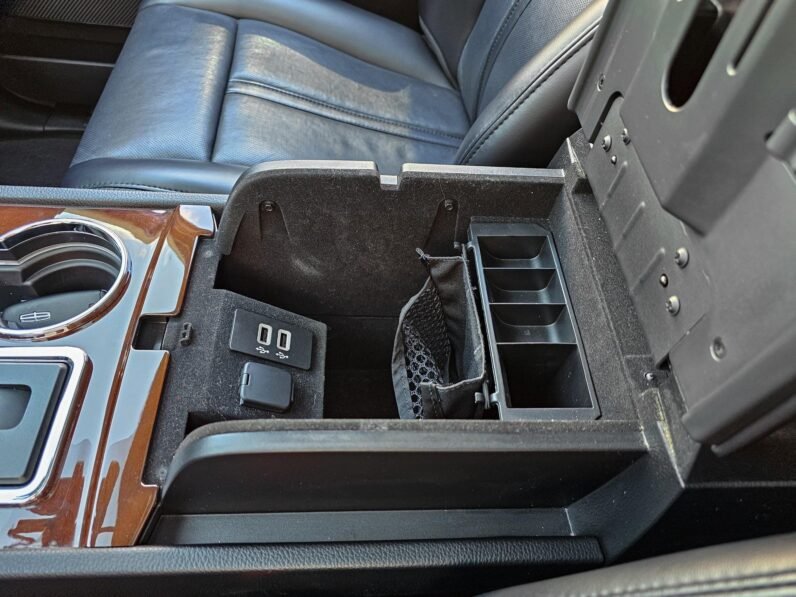 2017 Lincoln Navigator Select