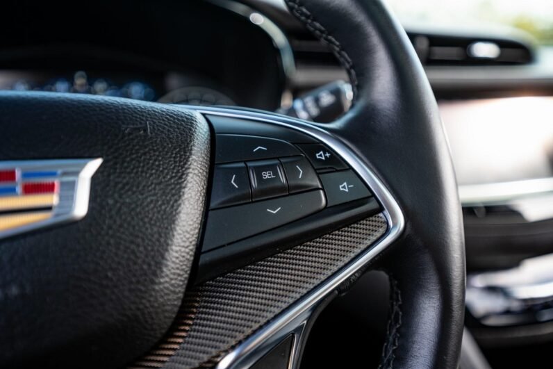 2017 Cadillac XT5 Platinum