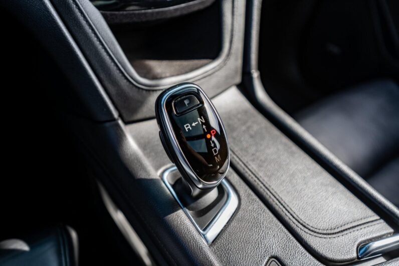 2017 Cadillac XT5 Platinum