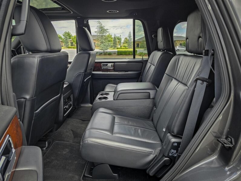 2017 Lincoln Navigator Select