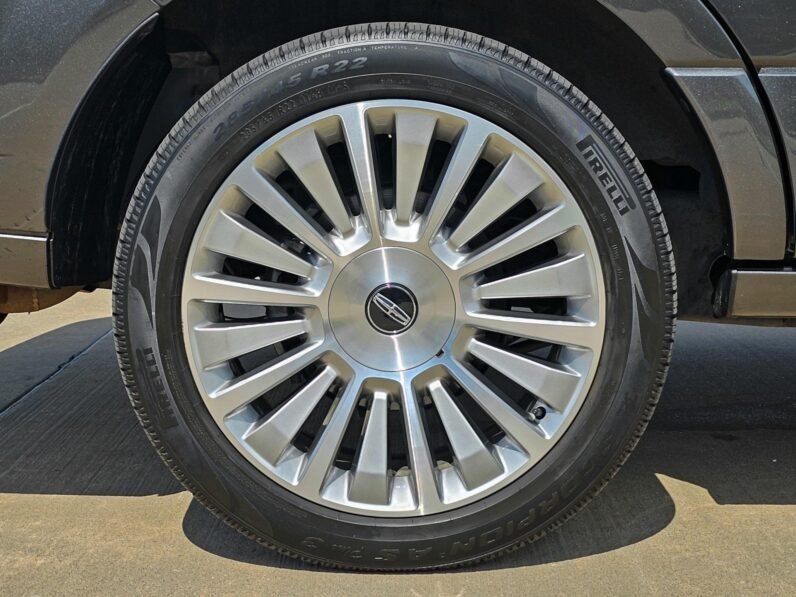 2017 Lincoln Navigator Select