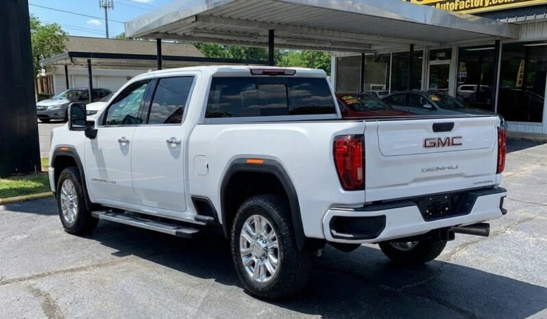 
								2022 GMC Sierra 2500HD Denali full									