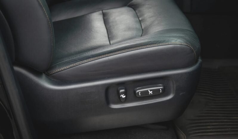 
								Toyota Land Cruiser Heritage Edition full									