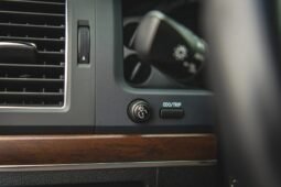 
										Toyota Land Cruiser Heritage Edition full									