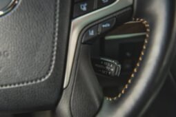 
										Toyota Land Cruiser Heritage Edition full									