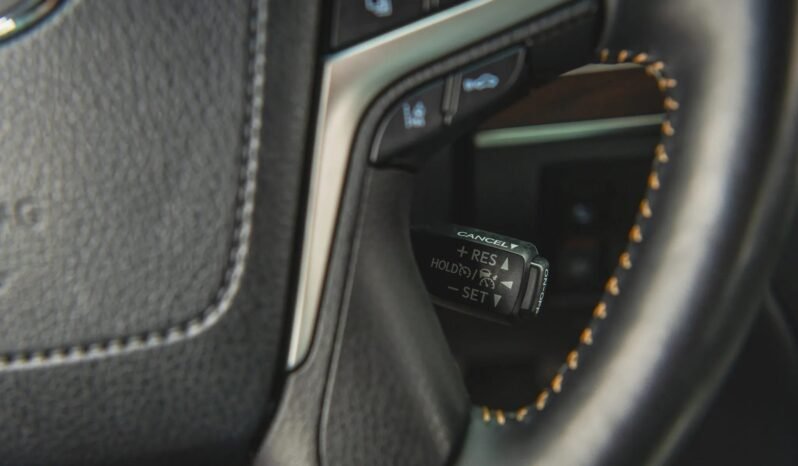 
								Toyota Land Cruiser Heritage Edition full									