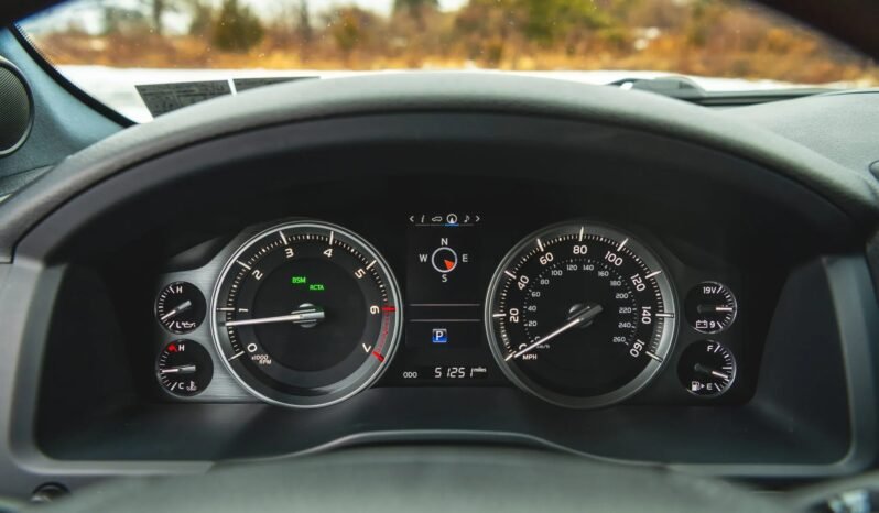 
								Toyota Land Cruiser Heritage Edition full									