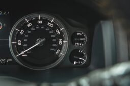 
										Toyota Land Cruiser Heritage Edition full									