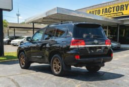 
										Toyota Land Cruiser Heritage Edition full									