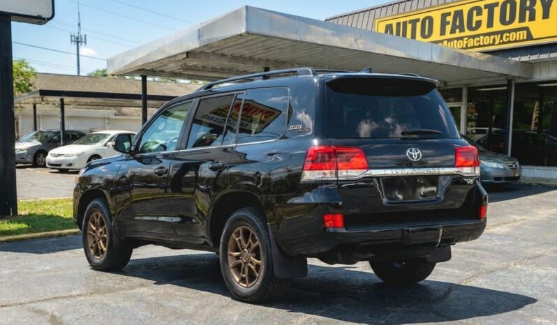 
								Toyota Land Cruiser Heritage Edition full									