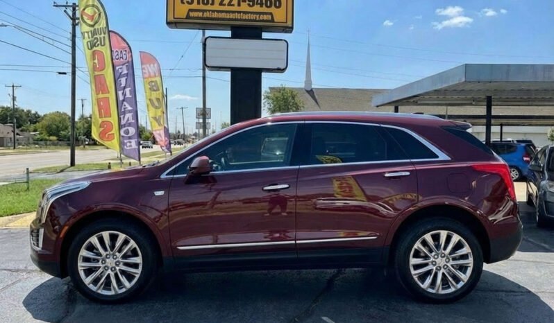 
								2017 Cadillac XT5 Platinum full									