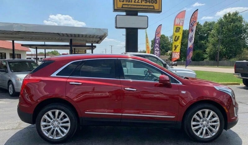 
								2017 Cadillac XT5 Platinum full									