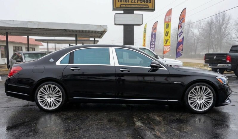 
								2018 Mercedes-Benz Maybach S 560 full									