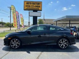 
										2019 Honda Civic Si full									
