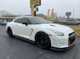 2016 Nissan GT-R NISMO