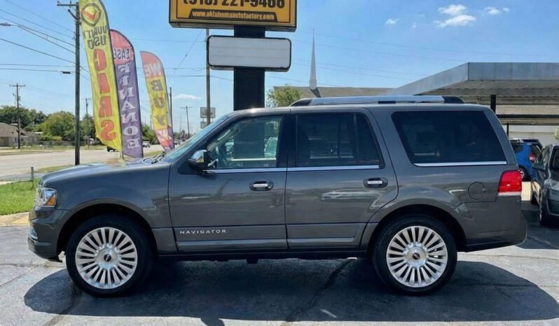 
								2017 Lincoln Navigator Select full									