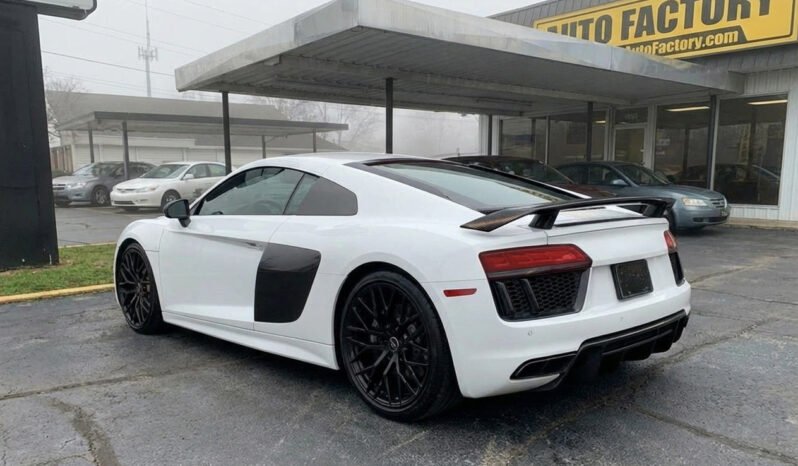 
								2017 Audi R8 5.2 Plus full									