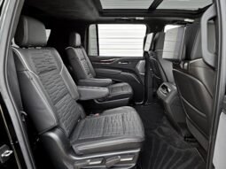 
										2022 Cadillac Escalade ESV Sport Platinum full									