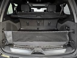 
										2022 Cadillac Escalade ESV Sport Platinum full									