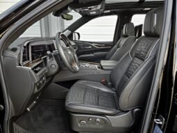 
										2022 Cadillac Escalade ESV Sport Platinum full									