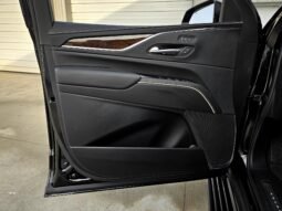 
										2022 Cadillac Escalade ESV Sport Platinum full									