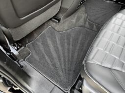 
										2022 Cadillac Escalade ESV Sport Platinum full									