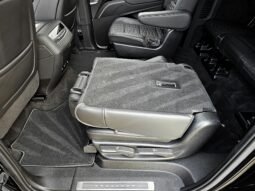 
										2022 Cadillac Escalade ESV Sport Platinum full									