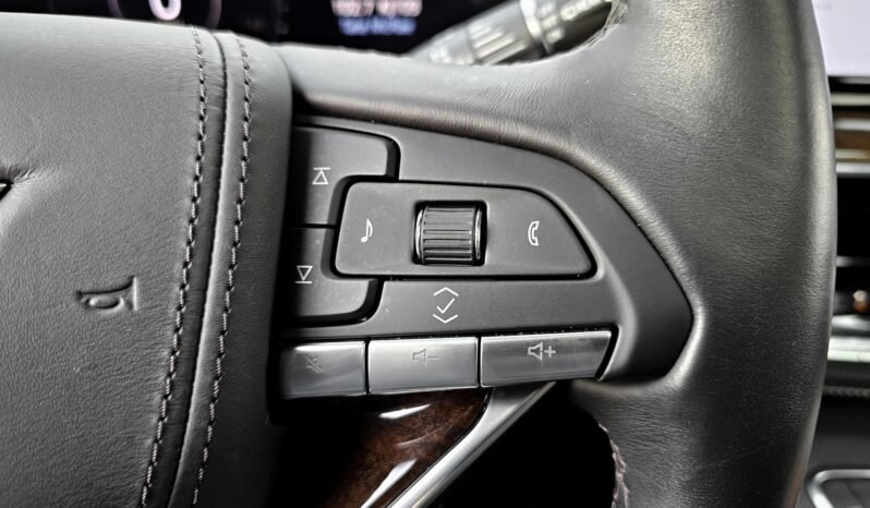 
								2022 Cadillac Escalade ESV Sport Platinum full									