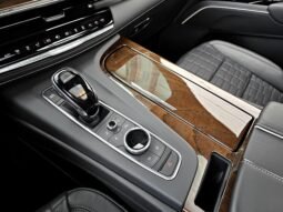 
										2022 Cadillac Escalade ESV Sport Platinum full									