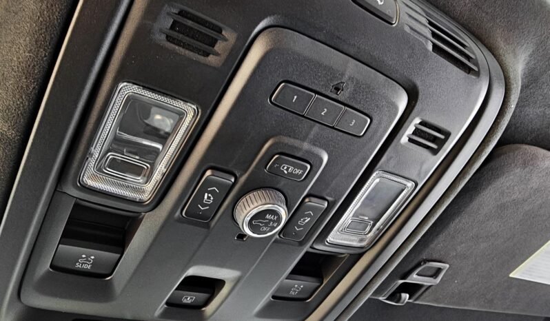 
								2022 Cadillac Escalade ESV Sport Platinum full									