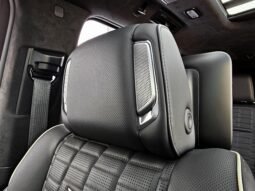 
										2022 Cadillac Escalade ESV Sport Platinum full									