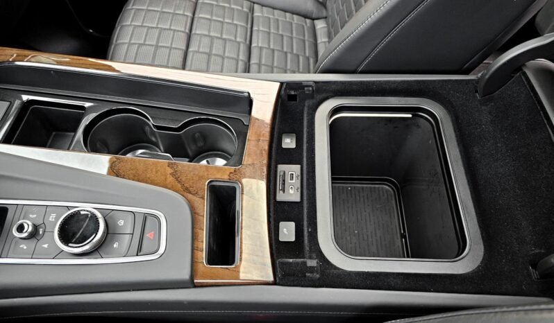 
								2022 Cadillac Escalade ESV Sport Platinum full									