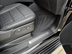 
										2022 Cadillac Escalade ESV Sport Platinum full									