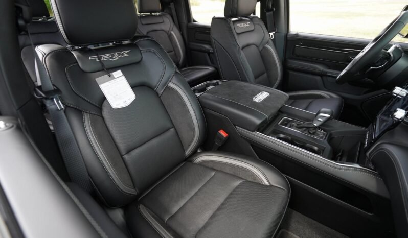 
								2022 Ram 1500 TRX full									