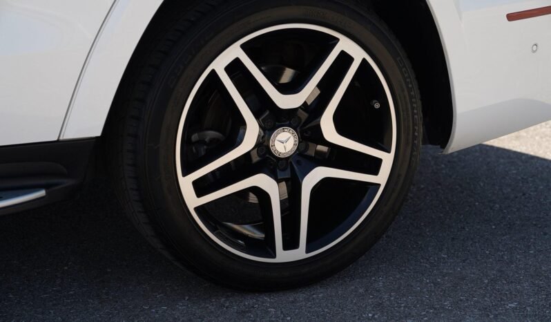 
								2017 Mercedes-Benz GLS 550 full									