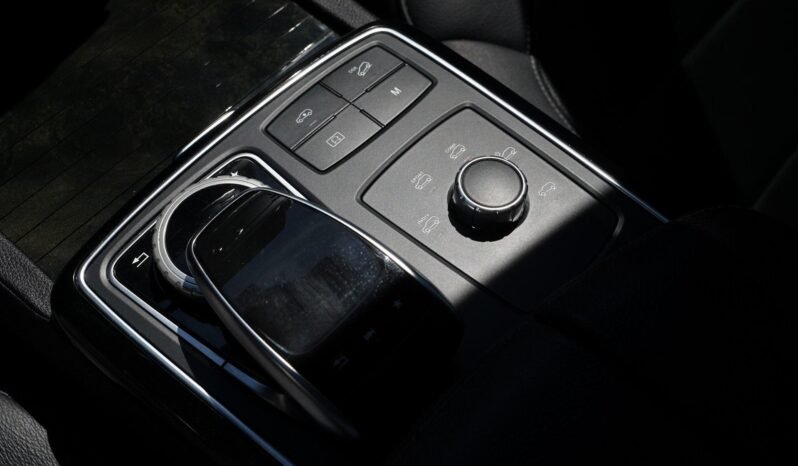 
								2017 Mercedes-Benz GLS 550 full									