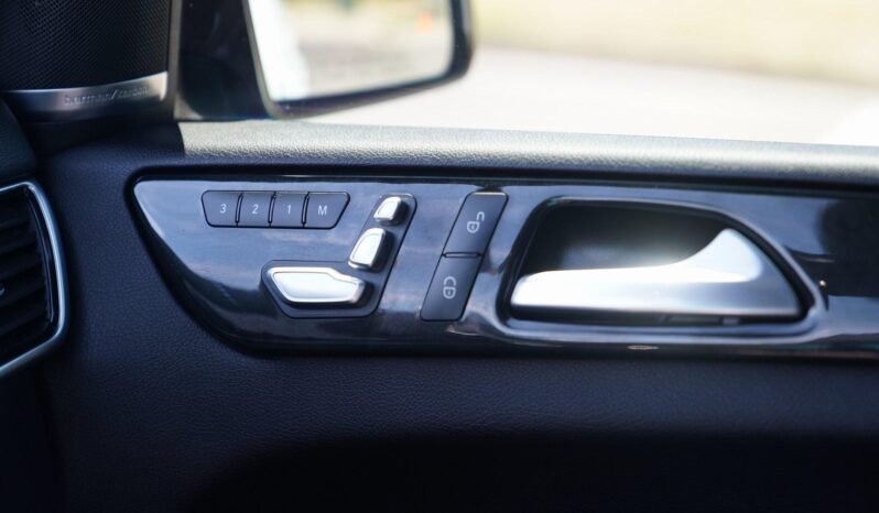 
								2017 Mercedes-Benz GLS 550 full									