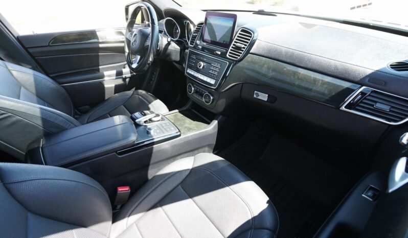 
								2017 Mercedes-Benz GLS 550 full									