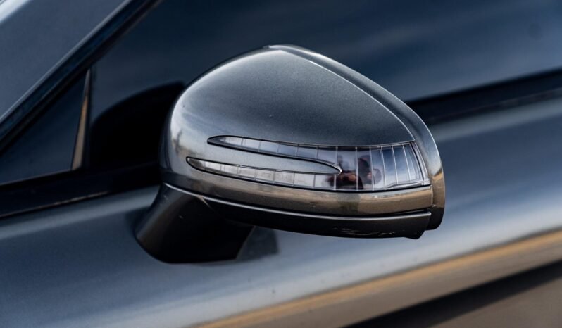 
								2016 Mercedes-Benz SL 550 AMG SPORT full									