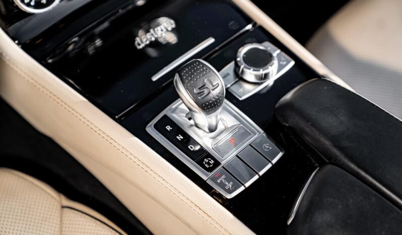 
								2016 Mercedes-Benz SL 550 AMG SPORT full									