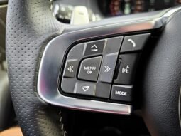 
										2020 Jaguar F-PACE SVR full									