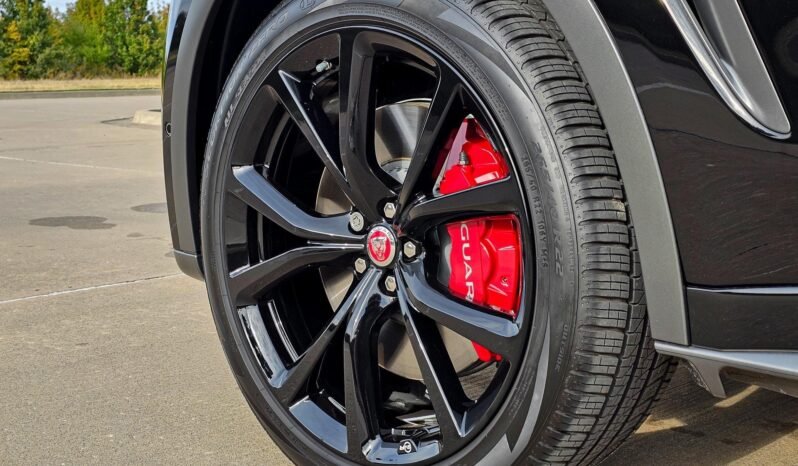 
								2020 Jaguar F-PACE SVR full									