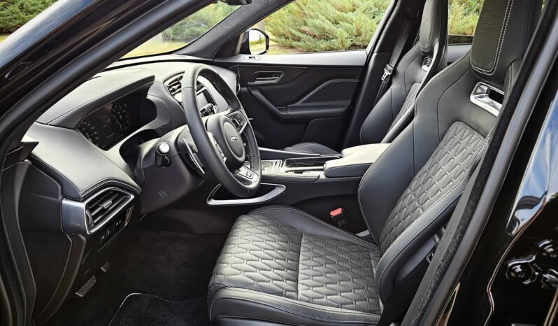 
								2020 Jaguar F-PACE SVR full									