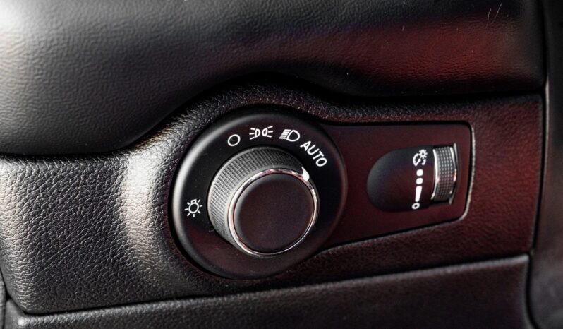 
								2021 Dodge Durango SRT Hellcat full									