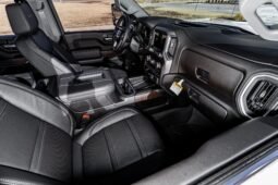 
										2022 GMC Sierra 2500HD Denali full									