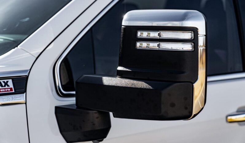 
								2022 GMC Sierra 2500HD Denali full									