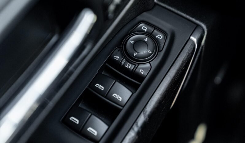 
								2022 GMC Sierra 2500HD Denali full									