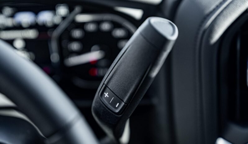 
								2022 GMC Sierra 2500HD Denali full									