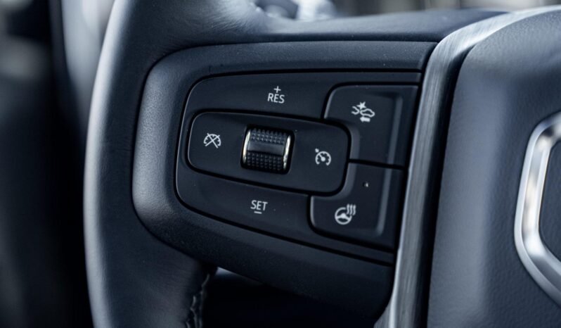 
								2022 GMC Sierra 2500HD Denali full									